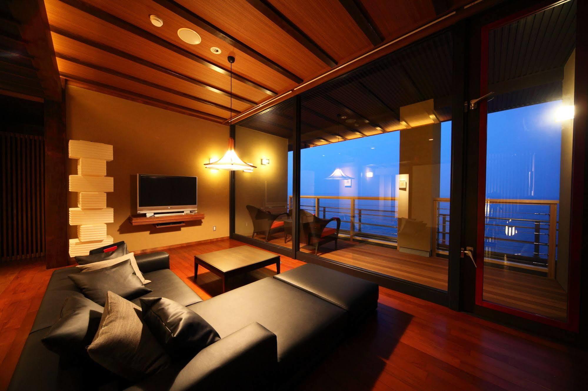 Amane Resort Seikai Beppu Exterior foto A suite at the hotel